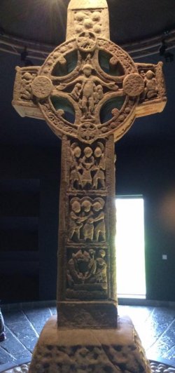 clonmacnoise